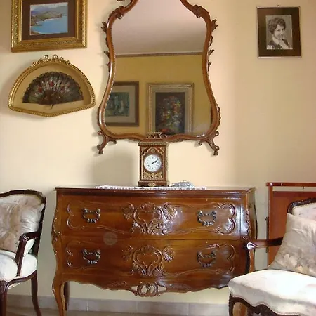 Villa Happiness Therapy Eboli